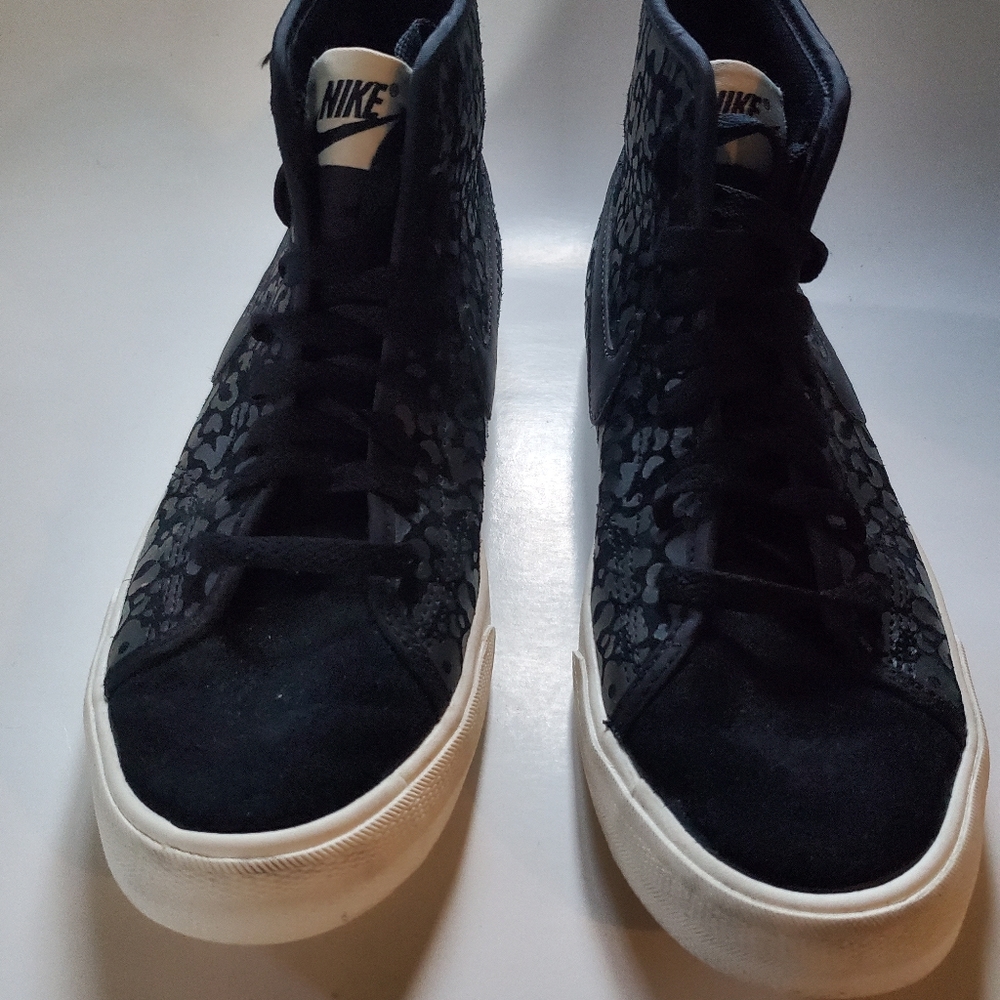 Nike shoes